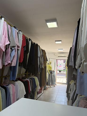 цум дом: Продаю готовый бизнес женская одежда напротив ортосайского рынка — 1
