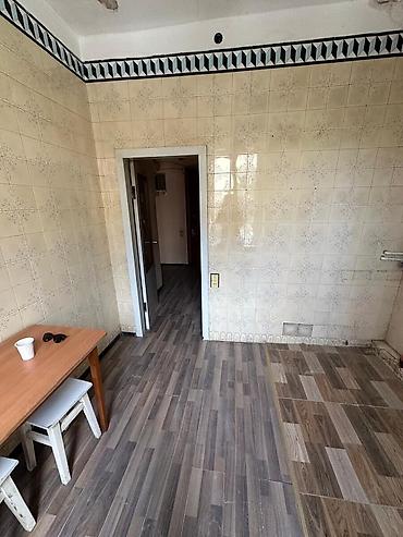 agsuda ev satilir: Bakı, 3 otaqlı, Köhnə tikili, m. Nizami, 85 kv. m — 9