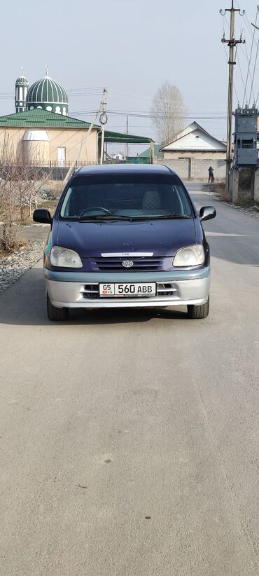 фиолетовый лук in Кыргызстан | ОВОЩИ, ФРУКТЫ: Toyota Raum 1.5 л. 1998 | 230000 км