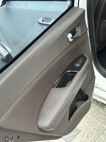 Kia: Kia K5: 2019 г., 2 л, Автомат, Бензин — 10