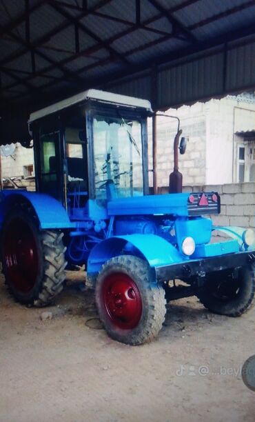 Kommersiya nəqliyyat vasitələri: Traktor motor 2.8 l, İşlənmiş