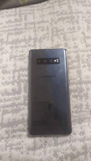 Мобильные телефоны: Samsung S10+ 128/8 - Процессор: флагманского уровня серии — 1