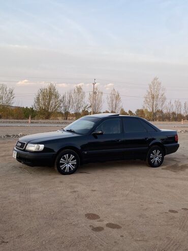 срочно продам авто в связи с переездом: Audi 100: 1992 г., 2 л, Механика, Бензин, Седан