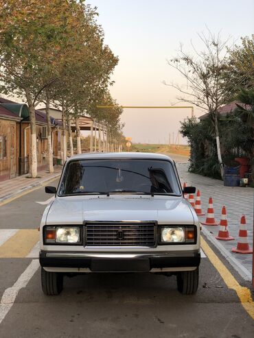 maşın acarlari: VAZ (LADA) 2107: 1.6 l | 2009 il | 87000 km Sedan