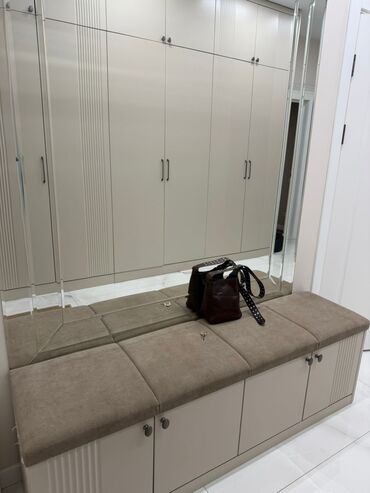 Долгосрочная аренда квартир: 3 комнаты, Агентство недвижимости — 15