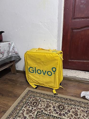сумка глово: Терморюкзак курьера Glovo, жёлтый - Объёмный изотермический рюкзак — 3