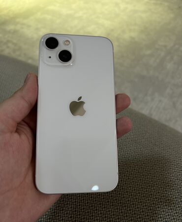 Apple iPhone: IPhone 13, Б/у, 128 ГБ, Белый, 93 %