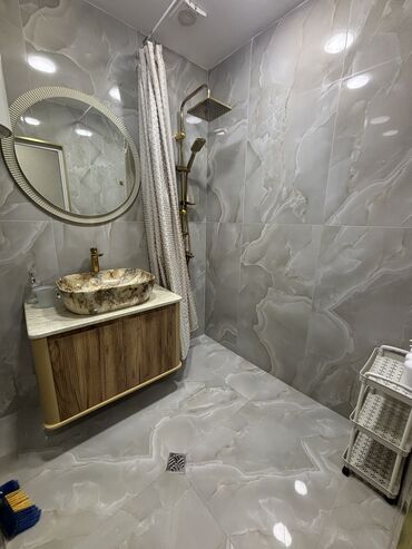 Uzunmüddətli kirayə mənzillər: Unvan: yeni gunesli d massivi 24 - 9/5 mertebe - 5 otaq - 110 kv - qaz — 10