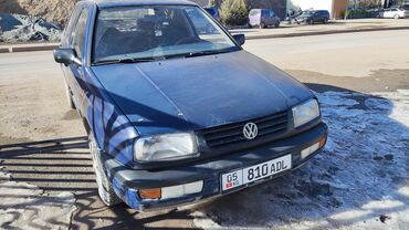 Volkswagen: Volkswagen Vento: 1993 г., 1.8 л, Механика, Бензин