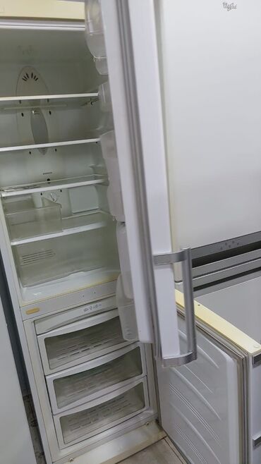 Soyuducular: 2 qapılı LG Soyuducu Satılır, rəng - Ağ, Dispenserli -da lalafo.az — 2 Soyuducular: 2 qapılı LG Soyuducu Satılır, rəng - Ağ, Dispenserli — 2