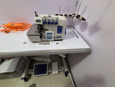 ayaqqabı tikiş maşını: Tikiş maşını İşlənmiş,Overlok, 4 saplı, Ünvandan götürmə