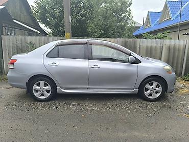 Продажа авто: Toyota Belta: 2007 г., Автомат, Бензин, Седан — 2