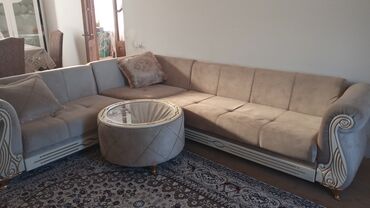 Divanlar: Divan, İşlənmiş, Açılan, Bazalı, Vеlur parça, Çatdırılma yoxdur