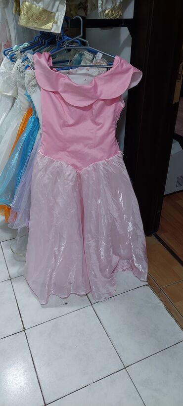 Donlar: Qiz uşagi ucun 30 eded geyimler 5 yaşdan 12 yaşa kimi .baxir — 6