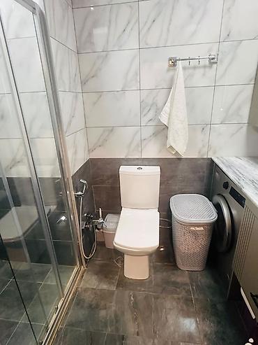 Həyət evləri və villaların satışı: Yeni Günəşli Massiv A 2 otaqlı, 46 kv. m, Orta təmir — 20