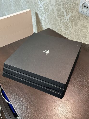 PS4 (Sony PlayStation 4): Продаю Ps4 Pro 1TB третья ревизия не прошитый . Версия ПО - 12.XX