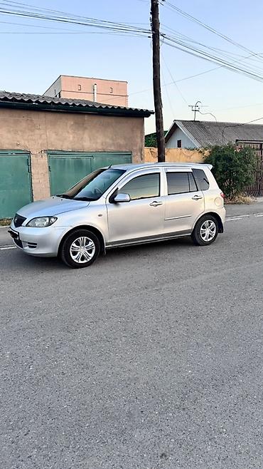 мутси биси: Mazda 3: 2003 г., Автомат, Бензин, Хэтчбэк — 6