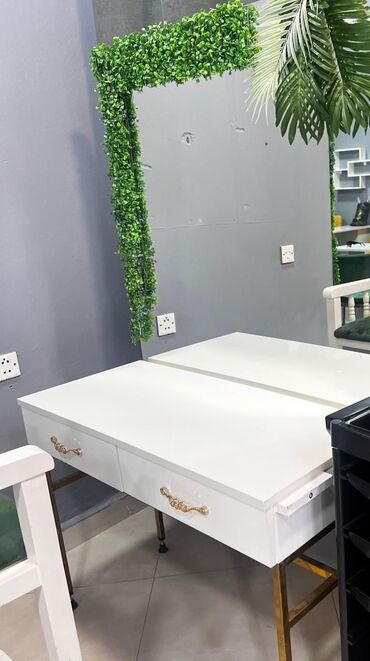 Divan və kreslo dəstləri: Ayten 🌺 salon üçün güzgü satılır 130 manat ünvan merdekan