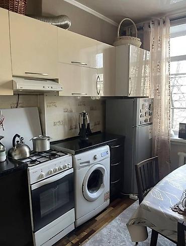 Батирлер: 3 бөлмө, 70 м², Филармония Сталинка, 3 кабат, Косметикалык оңдоо — 10
