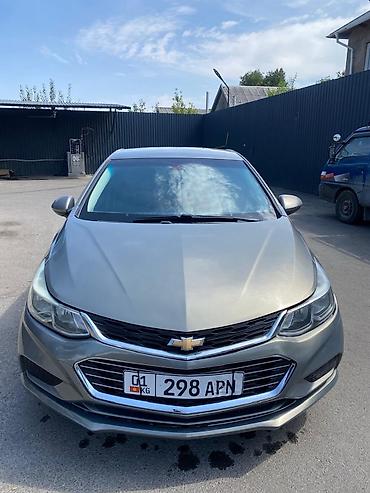 spark 2016: Chevrolet Cruze: 2017 г., 1.4 л, Автомат, Бензин, Седан — 2