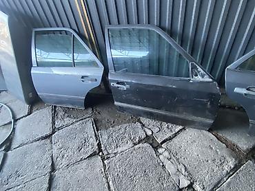 гур 124: Эшик Комплект Mercedes-Benz, Колдонулган, Оригинал — 1
