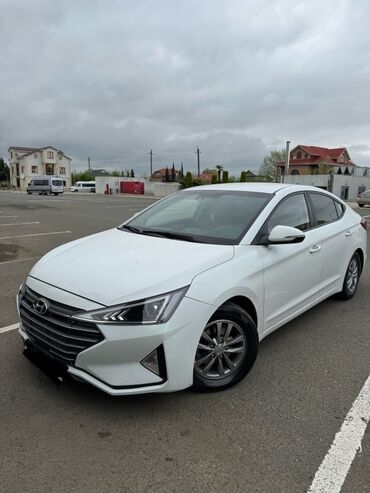фольксваген поло салон: Hyundai Elantra: 1.6 l | 2020 il Sedan