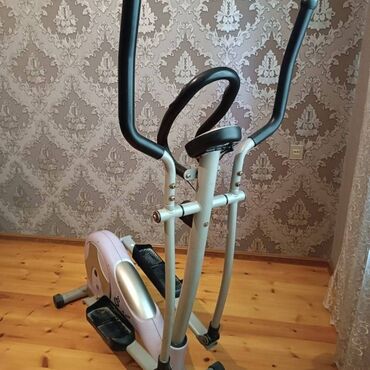 Nərdlər: 055 825 39 18 bu vp nomremdi yeni yeni statuslar elan edirəm Istesez
