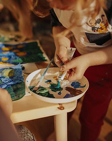 derzi axtariram: 🎨 Xüsusi qayğıya ehtiyacı olan uşaqlar üçün yaradıcılıq dərsləri — 1
