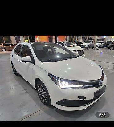 Toyota: Toyota Corolla: 2020 г., 1.8 л, Вариатор, Гибрид, Седан — 5