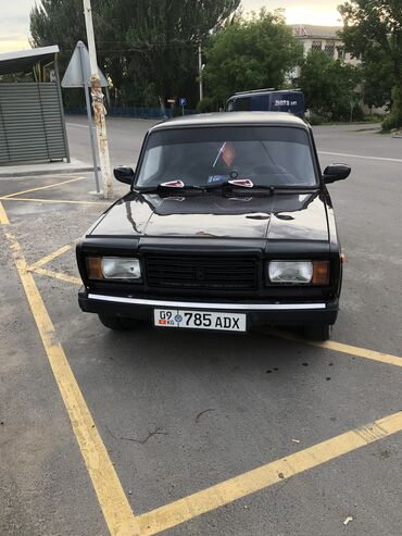 срочно срочно продам машину: ВАЗ (ЛАДА) 2107: 2009 г., 1.6 л, Механика, Бензин, Седан