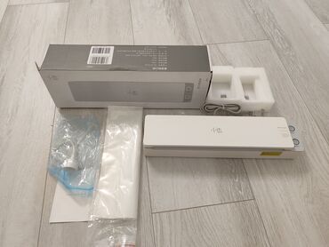 ваакумный упаковщик: СРОЧНО Вакуумный упаковщик с УФ-cтерилизацией Xiaomi XiaoDa Vacuum
