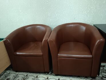 комплект мебели: Классикалык кресло, Офистик, Колдонулган