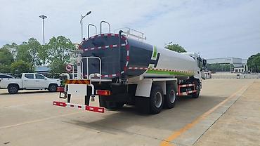 Уборочная техника: Мы являемся прямым продавцом с завода-производителя автомобилей CLW в — 25