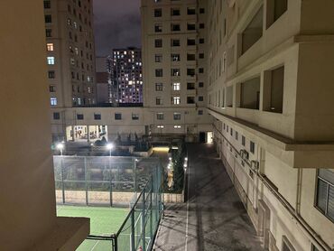 Uzunmüddətli kirayə mənzillər: Nerimanov rayonu Şerq bazarinin yani maqistral yolda 16/3mertebesinde — 17