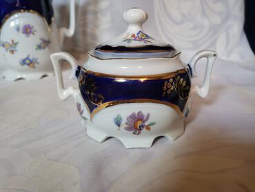 Kuhinjski setovi: Set nov za kafu,caj 1930g+,bw porcelan Bavaria. Komplet za kafu,caj na lalafo.rs — 9 Kuhinjski setovi: Set nov za kafu,caj 1930g+,bw porcelan Bavaria. Komplet za kafu,caj — 9