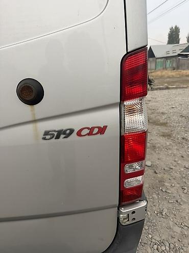 мерс 2 8: Легкий грузовик, Mercedes-Benz, Стандарт, 3 т, Б/у — 5
