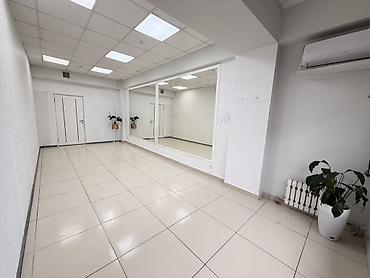 real sight: Сдается светлое помещение 30 м². 1 линия Доступ 24/7 Зал ожидания - — 5