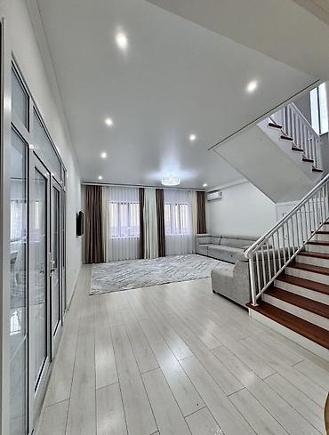 Долгосрочная аренда домов: 200 м², 6 комнат — 3