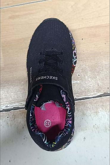 Patike: Skechers 
3300din
 od 31 do 36
PS✨ — 3