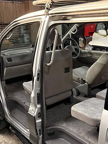 Продажа авто: Mitsubishi Delica: 2004 г., 3 л, Автомат, Бензин, Минивэн — 7