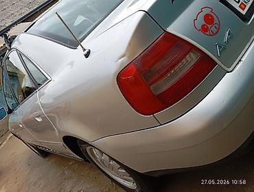 авудй с4: Audi A4: 2000 г., 1.8 л, Механика, Бензин, Седан — 9