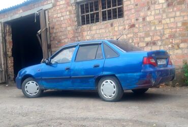 Daewoo: Daewoo Nexia: 2011 г., 1.5 л, Механика, Бензин, Седан