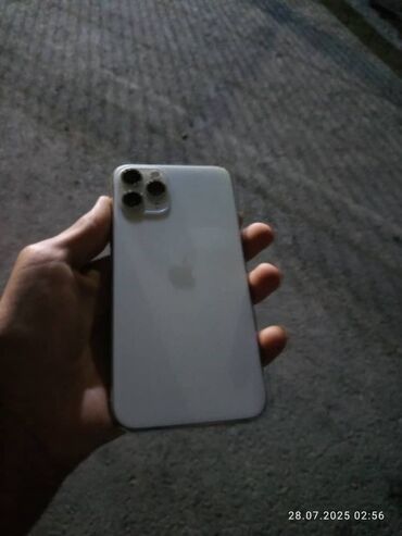 манитор для автомобилей: IPhone 11 Pro, Күмүш