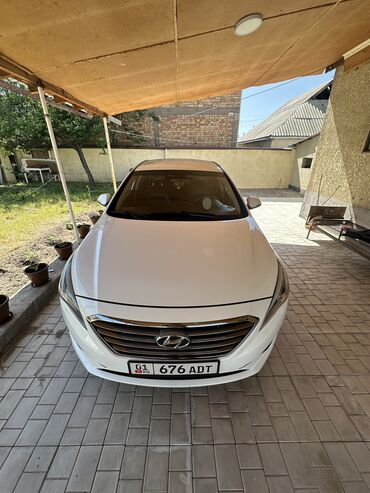 соната 2001: Hyundai Sonata: 2016 г., 2 л, Автомат, Газ, Седан