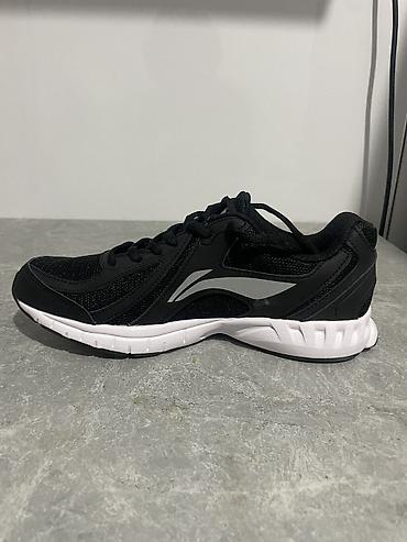 Мужские кроссовки Li-Ning (новые) Продаю стильные и удобные мужские
