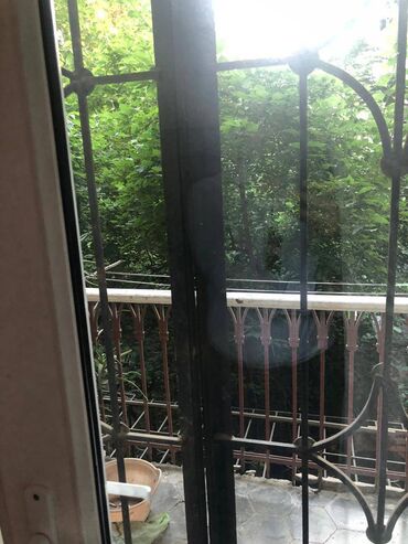 Uzunmüddətli kirayə mənzillər: Nərimanov metrosuna yaxın 178 nömrəli məktəbə yaxın 5 mertebeli — 14