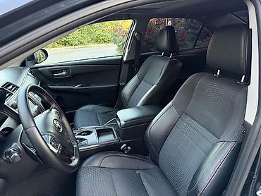ру: Toyota Camry: 2017 г., 2.5 л, Автомат, Бензин, Седан — 9