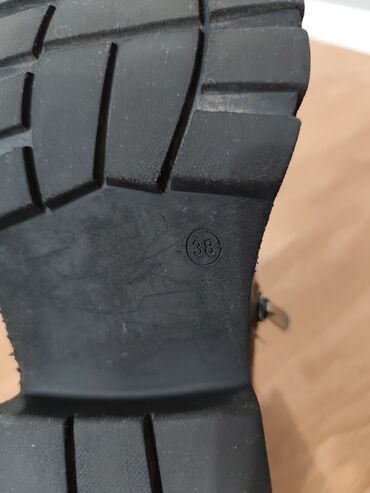 Мокасины и лоферы: Обувь 37р, кожа
спорт обувь 500с 36р — 3