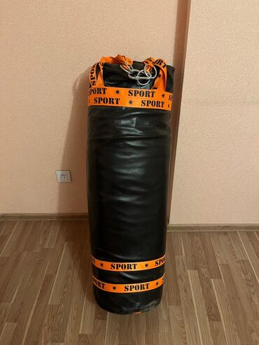 Hovuzlar: Təzə heç işlənməmiş qruşa qum torbası boks torbası