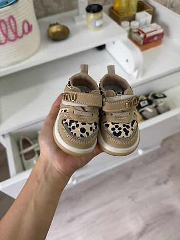 Uşaq idman ayaqqabısı – bej rəngdə, leopard naxışlı Yenidir,40 manata lalafo.az -da — 3 Uşaq idman ayaqqabısı – bej rəngdə, leopard naxışlı Yenidir,40 manata — 3